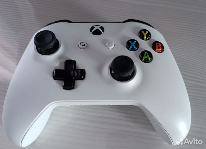 Приставка xbox one s