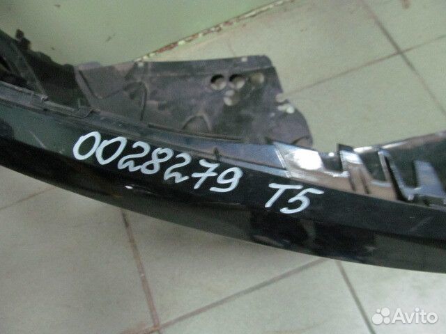 Бампер передний Volkswagen Transporter T6 2015