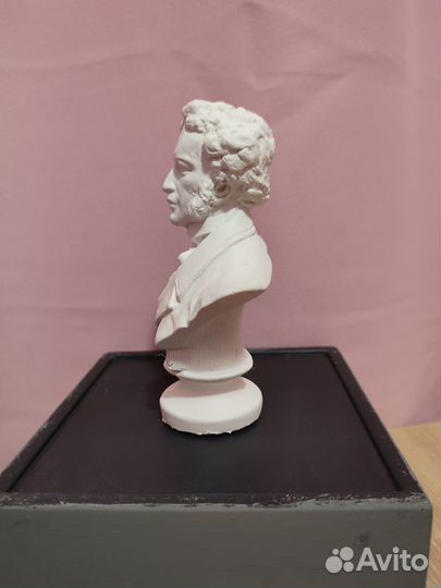 Бюст Пушкина 13 см светящийся