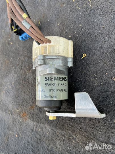 Датчик положения педали газа BMW E38 750 М73
