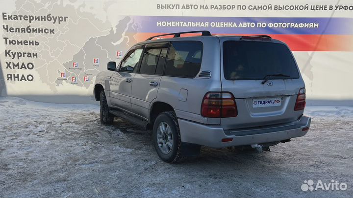 Реле Toyota Land Cruiser (J100) 1567000490