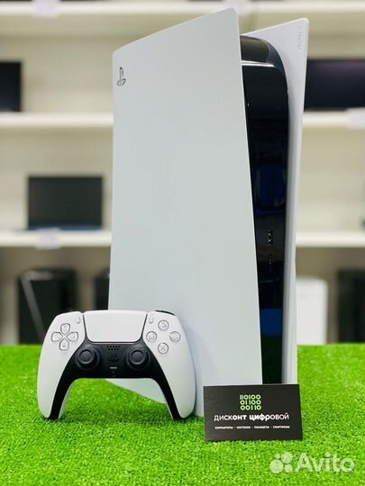 Новая Sony Playstation 5 с приводом