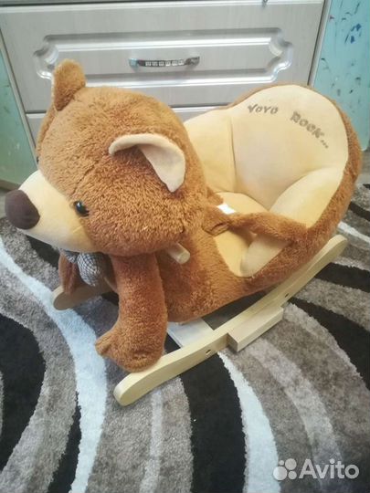 Музыкальный мишка - качалка