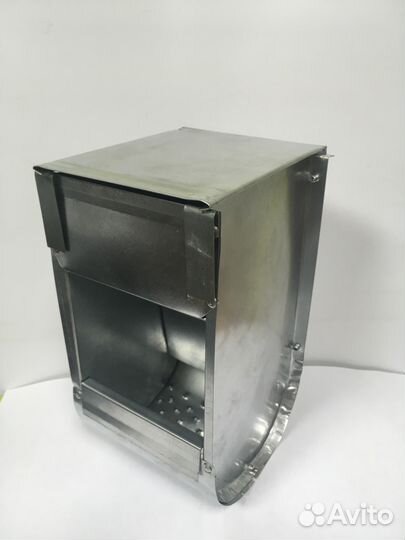 Кормушка бункерная