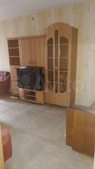 2-к. квартира, 64 м², 3/9 эт.