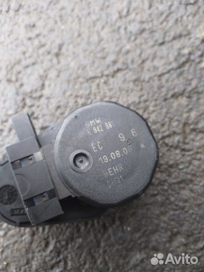 Моторчик заслонки печки Bmw 525I E60 N52B25AF 2006