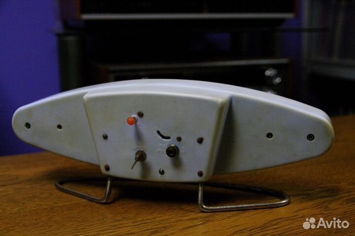 Seiko robin часы настольные в коллекцию