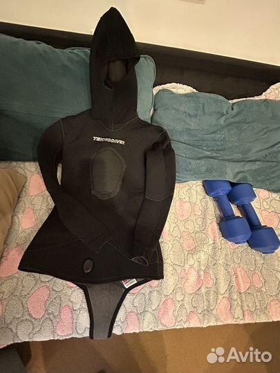Куртка для плавания, дайвинга,теплая в идеале