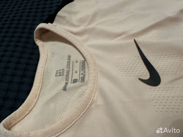 Костюм юбка и футболка nike