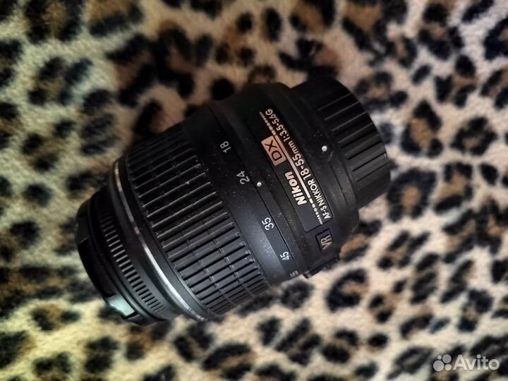 Объектив Nikon 18-55mm F3. 5-5. 6G VR