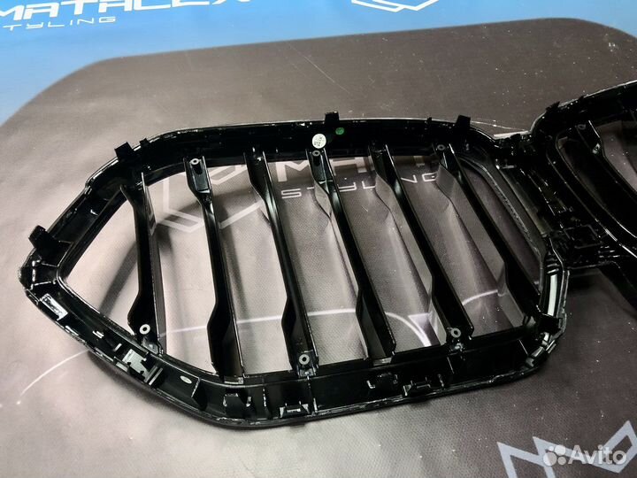 Решетка радиатора BMW X6 G06 Sport, карбон