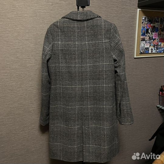 Пальто серое stradivarius