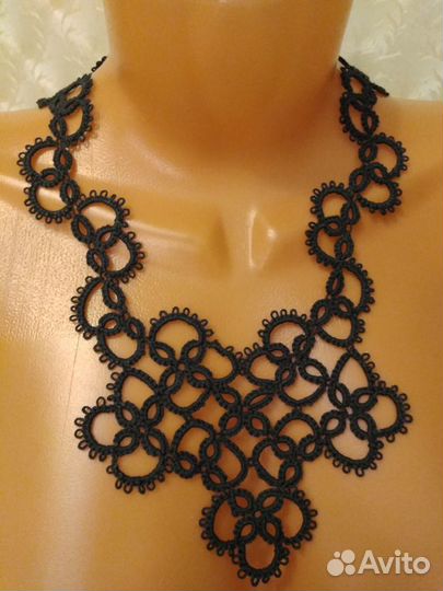 Воротник фриволите