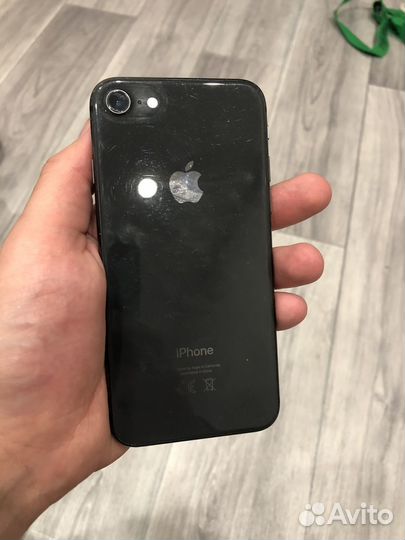 iPhone 8, 64 ГБ
