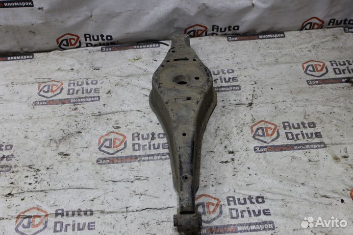 Skoda Octavia A5 Рычаг задней подвески