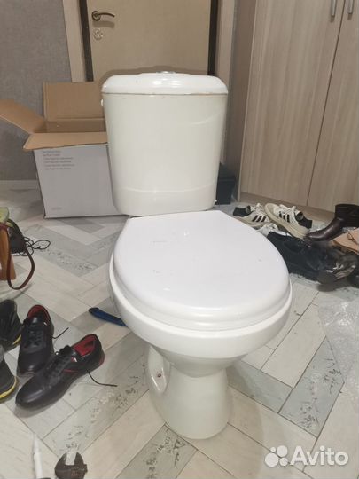 Унитаз с бачком бу