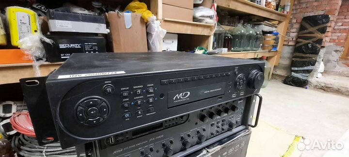 Видео регистратор Microdigital MDR-16800D1