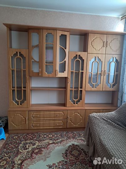 Стенка в гостиную бу