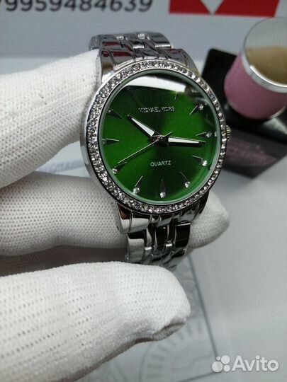 Часы наручные женские