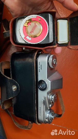 Пленочный фотоаппарат зенит