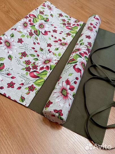 Ролл для хранения вышивки