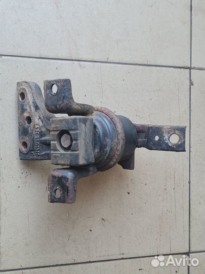 Опора подушка кронштейн двс Chery Fora A21