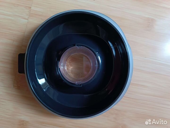 Крышка от чаши блендера