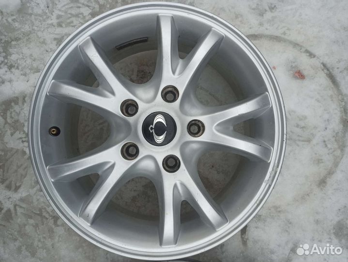 Литые диски r16 для Ssang Yong Kyron - 2 штуки