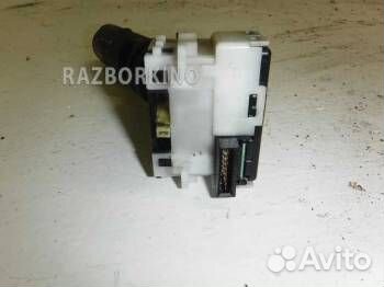 Переключатель поворотов подрулевой