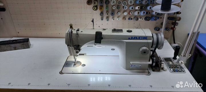 Швейная машина Siruba