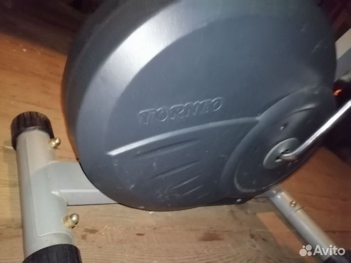 Велотренажер torneo