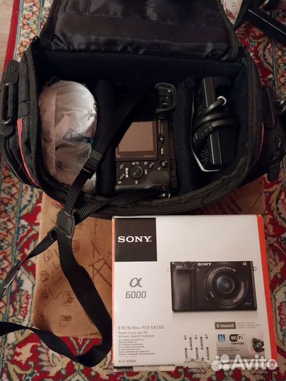 Фотокамера Sony a6000 комплект