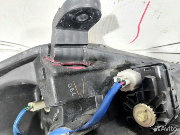 Фара левая Murano (Z50) дефект 2004-2008 Nissan