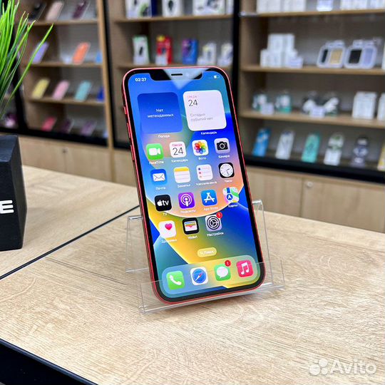 iPhone 12, 64 ГБ