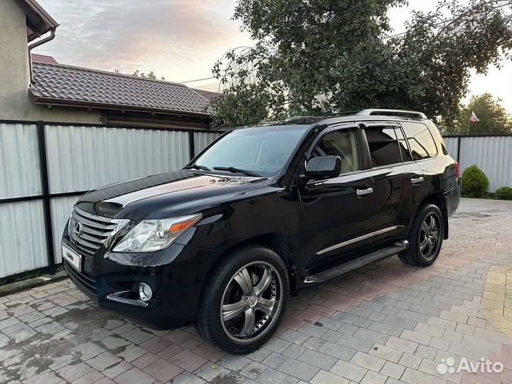 Lexus LX 5.7 AT, 2008, 266 540 км