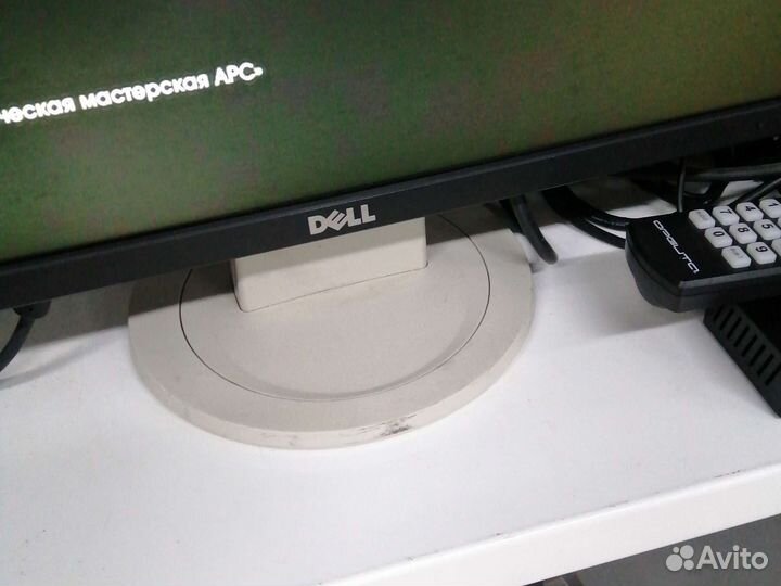 Монитор Dell