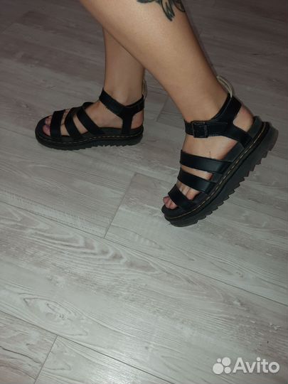Мартинсы 40 сандалии