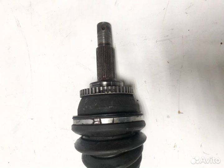 Привод передний левый Nissan Cefiro A32 VQ20DE