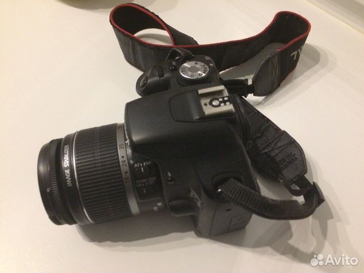 Canon 500 D c объективом