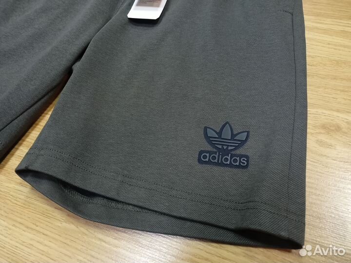 Шорты Adidas чёрные