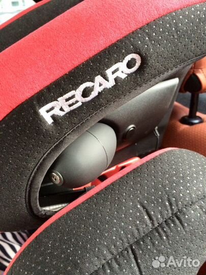 Автокресло recaro Monza Nova 2 Seatfix Ruby