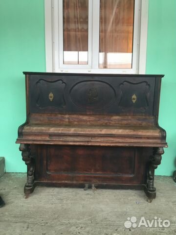 Пианино антикварное