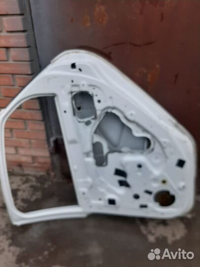 Дверь LADA vesta задняя правая