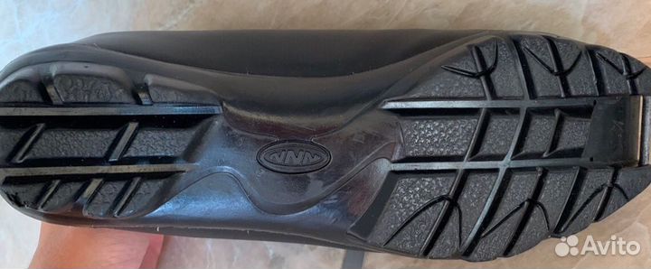 Лыжные ботинки