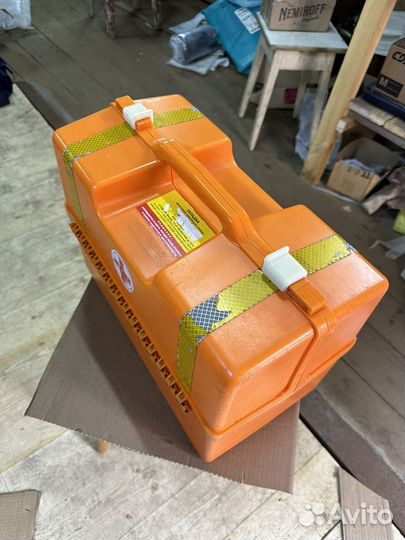 Ящик пластмассовый из под укладки врача