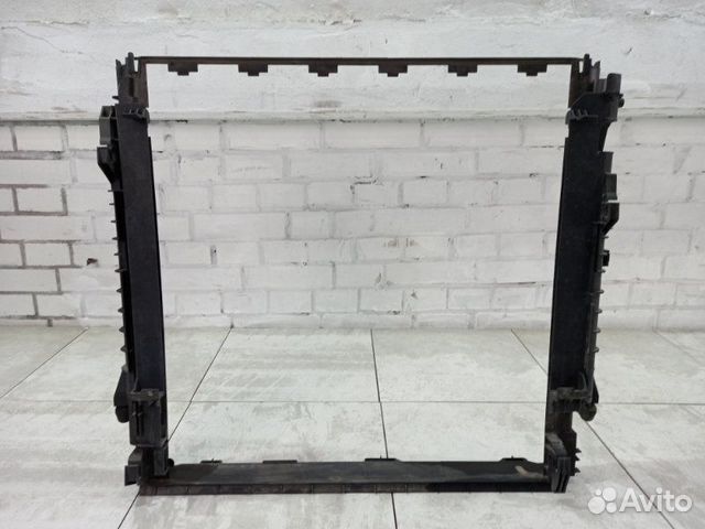 Рамка радиатора Land Rover Range Rover 322 5.0