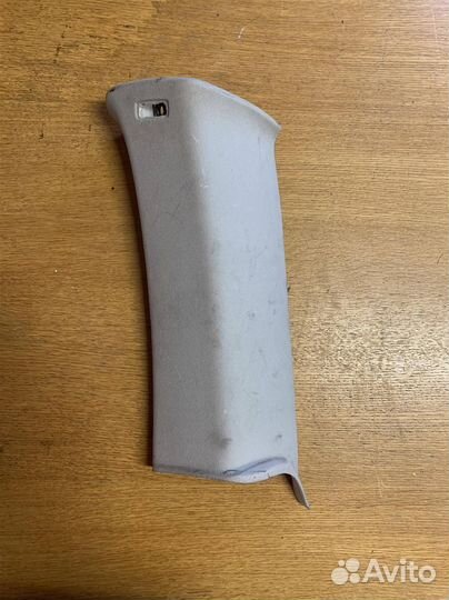 Обшивка стойки VW Passat B6