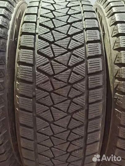 Bridgestone Blizzak DM-V2 225/65 R17 99T