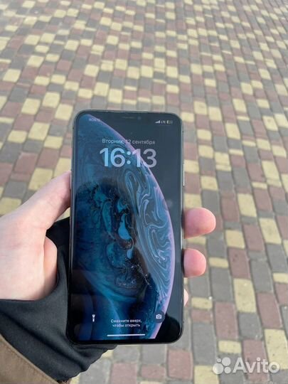 iPhone 11 pro max 256