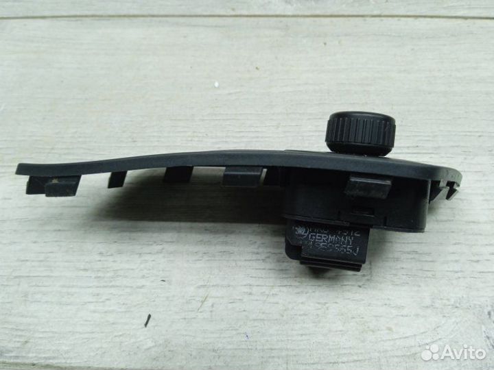 Кнопка управления зеркалами Audi A3 хэтчбек BGU